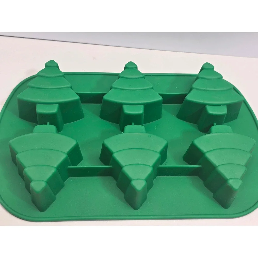 Wilton Silicone Baking Molds Set of 4 Christmas Tree Easter Egg Ghost Rose 6-Cup